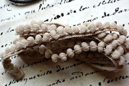 Parchment Pom Pom Trim